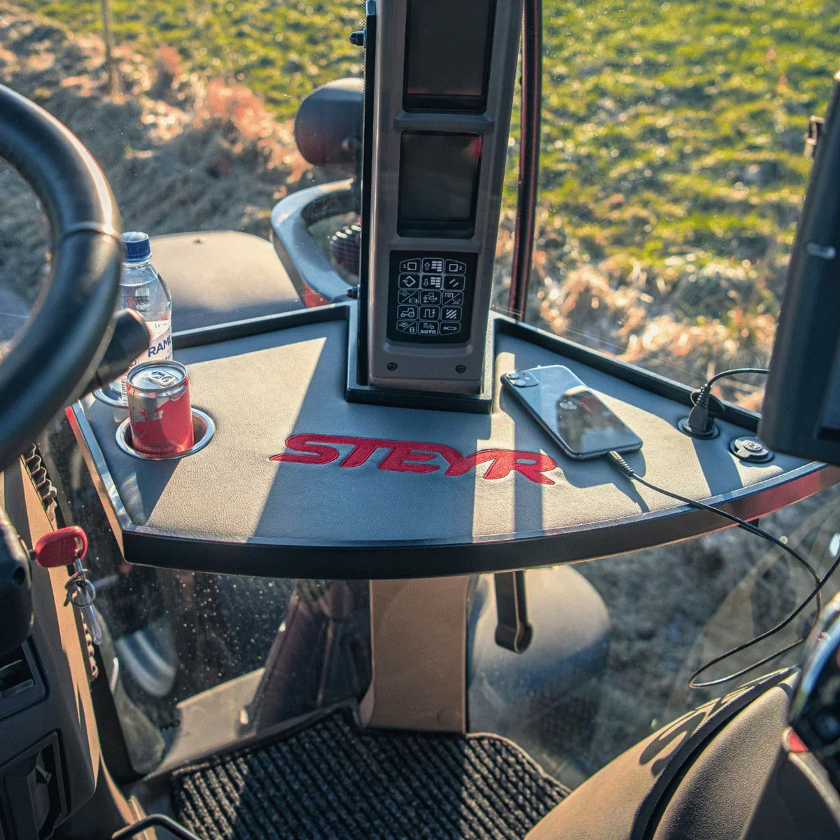 CabTable™ til Steyr 6200-serie